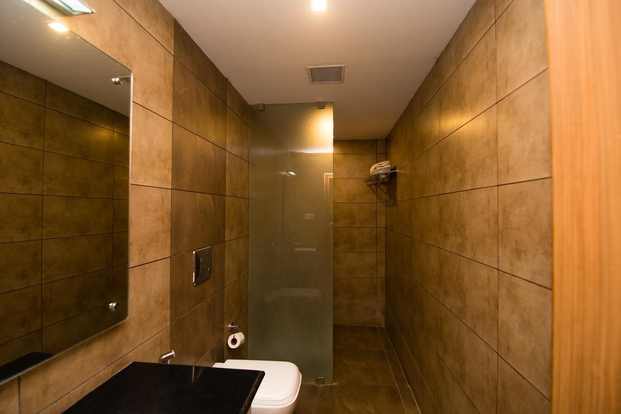 Hotel Kapilavasthu 帕拉克卡德 外观 照片